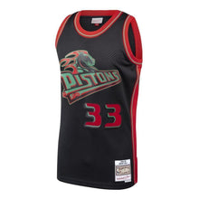 Load image into Gallery viewer, 33-Grant Hill Detroit Pistons Hardwood Classics Christmas Swingan Collection Jersey – Black